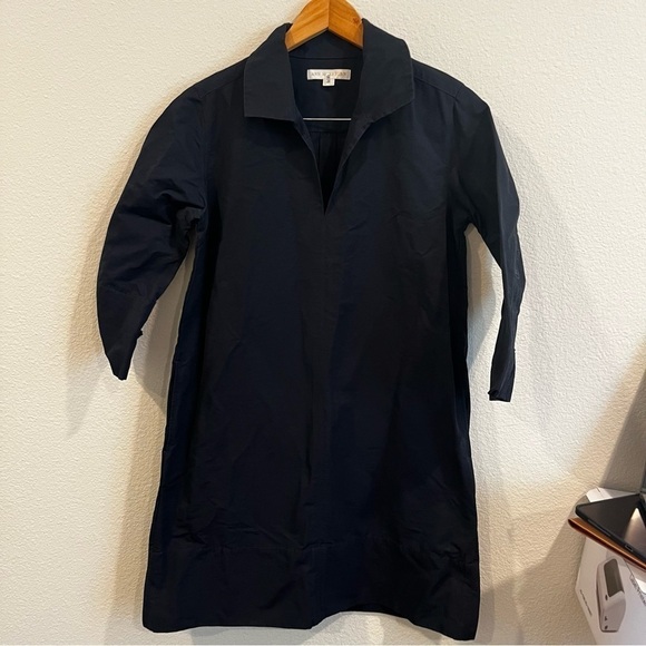 ANN MASHBURN Dresses & Skirts - Ann Mashburn navy blue v neck collared dress size small
